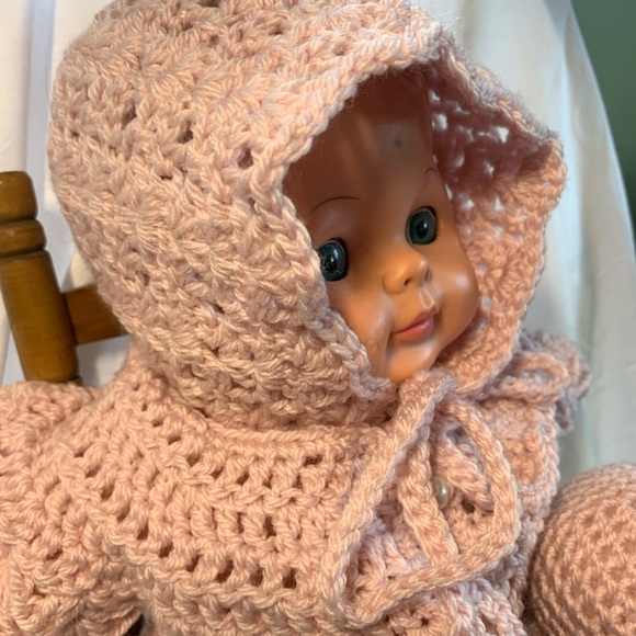 0-3 months Handmade Crocheted Pink Baby Set - Picture 7 of 8